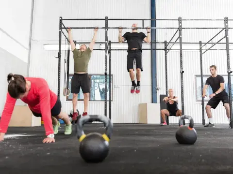 CrossFit: Jak często trenować? Znajdź swój złoty środek!