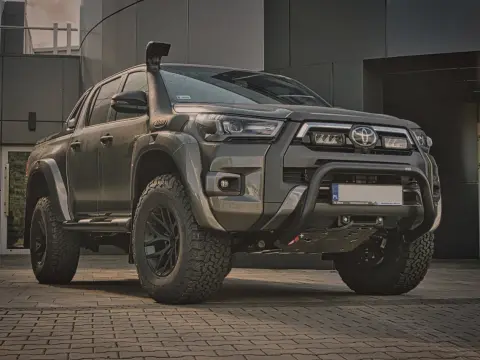 Toyota Hilux Tuning: 5 Skutecznych Sposobów na Zwiększenie Mocy