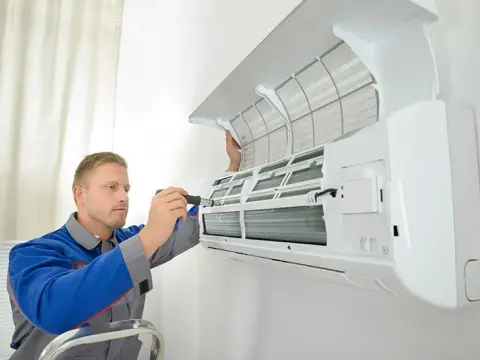 Koszt montażu klimatyzacji domowej: ceny i czynniki wpływające