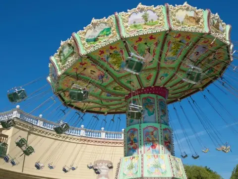 Prater - najlepszy park rozrywki w Wiedniu | Co warto zobaczyć i zrobić