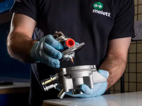 Aceite en el turbo - ¿Normal o avería? Diagnóstico y solución