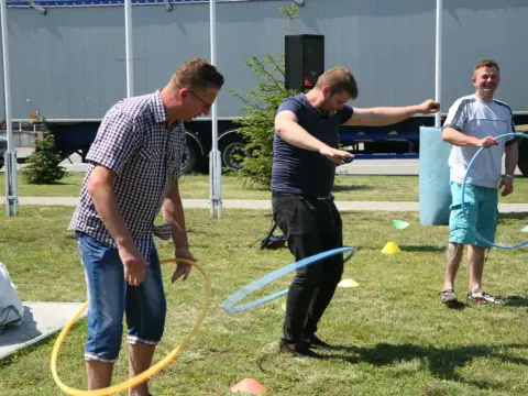 Gra integracyjna wieża: Rozwój, zabawa, integracja. Poznaj jej sekrety!