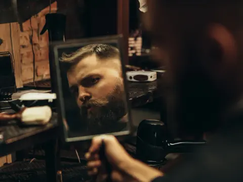 Jak dbać o zarost? Twoja broda jak z salonu poradnik.