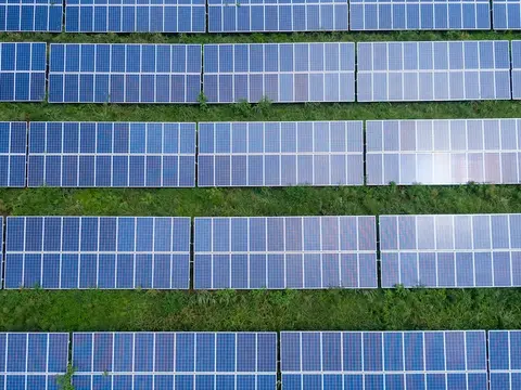  Off grid fotowoltaika - jak żyć bez podłączenia do sieci?