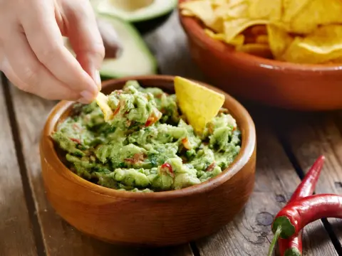 Jak zrobić idealne guacamole w 5 minut? Prosty przepis!