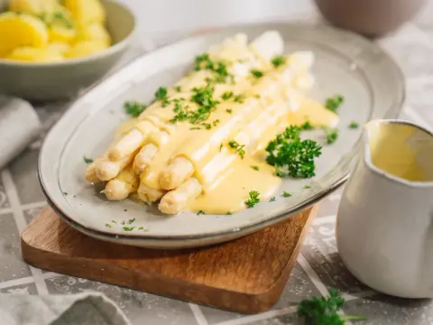 Hollandaise selber machen - So gelingt sie immer!