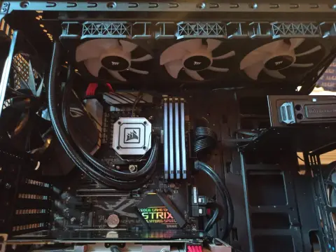 AIO richtig einbauen - Radiator oben oder vorne?