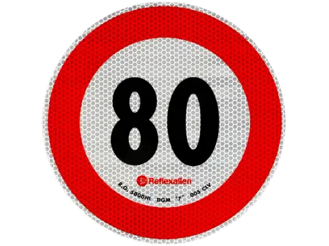 Autokary: 80 czy 100 km/h? Poznaj limity i uniknij kar!