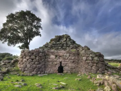 Nuraghe Appiu - Il complesso nuragico che ti sorprenderà