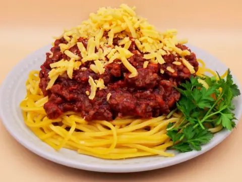 Przepisy na spaghetti z wołowiną, które zaskoczą Twoje podniebienie