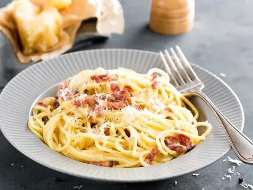 Spaghetti z wczoraj? Zamień resztki w pyszny obiad zero waste!