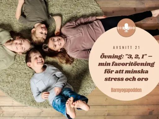 Fyra glada barn ligger på en matta. Texten handlar om en övning för att minska stress och oro hos stressade barn.