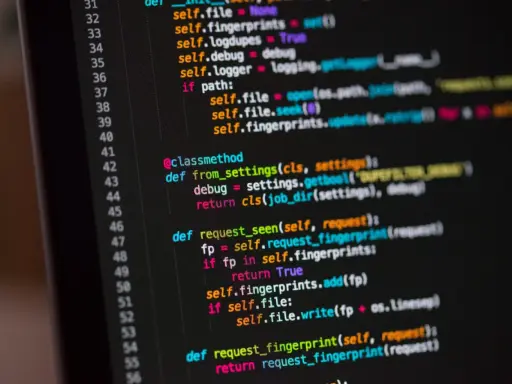 Fragment kodu w języku Python, pokazujący implementację protokołu do obsługi żądań i odcisków palców.