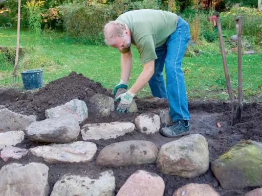 Piękny skalniak w ogrodzie: Krok po kroku, unikając błędów!
