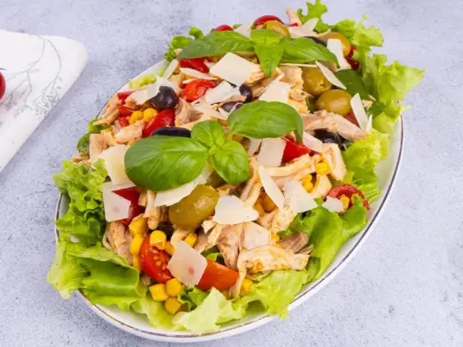 Insalata di Pollo: Ricette Classiche, Leggere e Creative | Amerigo Vitale