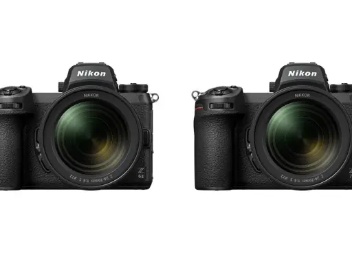 Dwa aparaty Nikon Z6 II z obiektywami NIKKOR Z 24-70mm f/4 S. Idealne do testów i profesjonalnych zastosowań.