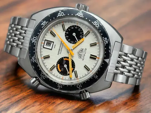 Orologio Heuer Autavia vintage, un cronografo automatico che spiega perché i Rolex costano così tanto: maestria artigianale e storia.