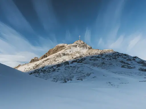 Giewont zimą (luty 2026): Otwarty? Warunki, sprzęt, bezpieczeństwo