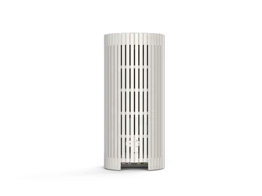 En vit, vertikal router med ribbad design. Styr ditt nätverk enkelt med telia smart wifi app.
