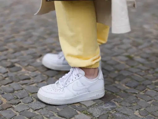 Air Force 1: Jak czyścić, by zawsze były białe? Porady eksperta.