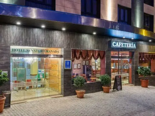 Hotel Senator Granada Spa: Relájate en el mejor bienestar y lujo