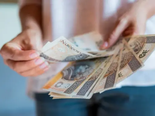 DPS: Dodatek 1000 zł brutto w 2026. Co z dalszymi podwyżkami?
