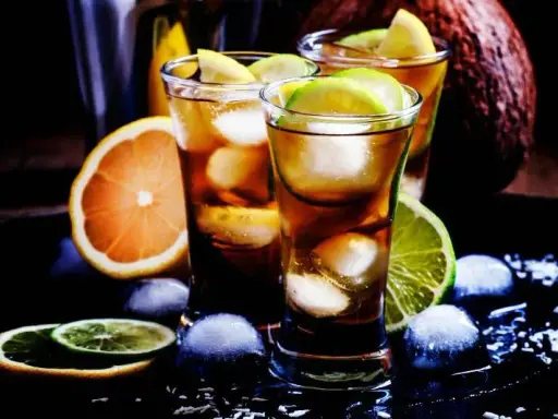 Drinki z Bacardi: Odkryj sekrety idealnych koktajli w domu!