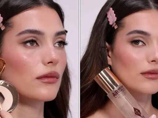 Mujer aplicando polvo y spray fijador para lograr un look perfecto. Aprende como fijar el maquillaje para que dure todo el día.
