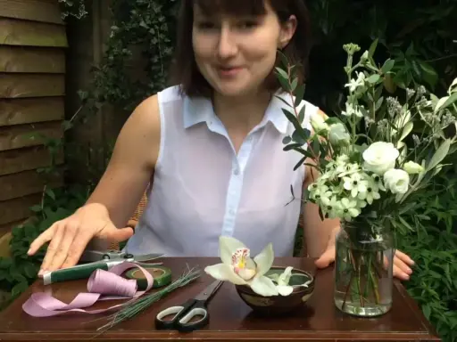 Biżuteria florystyczna jak zrobić - proste kroki do pięknych efektów