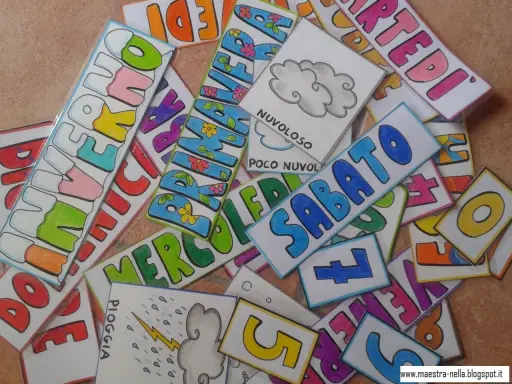 Elementi colorati per un calendario da costruire scuola primaria: giorni della settimana, stagioni, numeri e meteo.