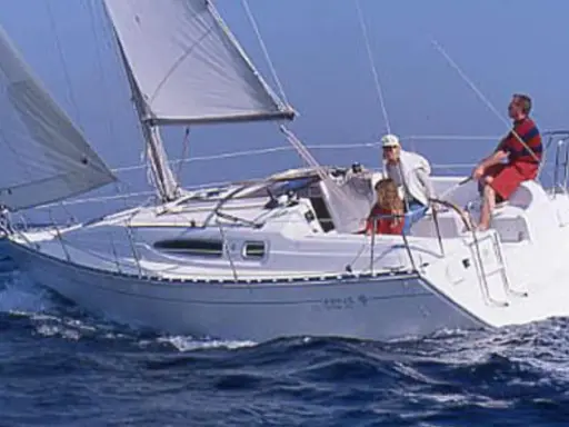 Voilier Sun Odyssey 29.2 en navigation. La fiche technique de ce bateau est disponible.
