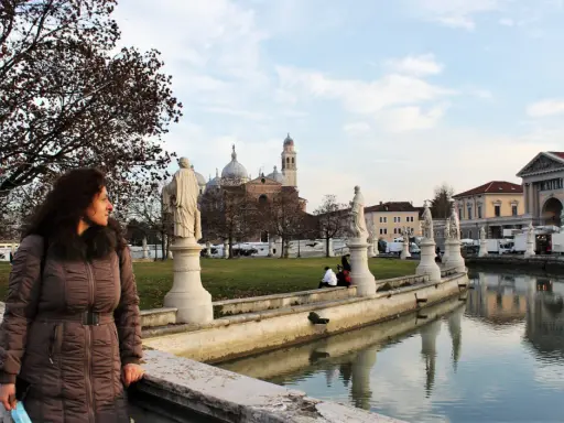 Passeggiata a Padova: cosa vedere a Padova in mezza giornata tra statue, canali e la Basilica di Sant'Antonio.