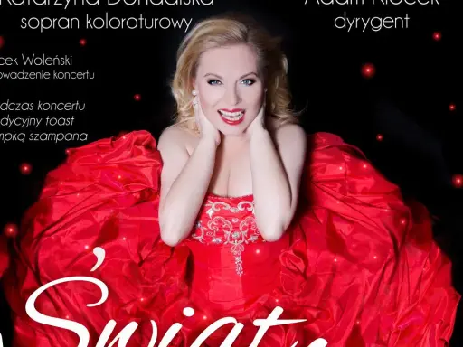 Katarzyna Dondajska, sopran koloraturowy, w olśniewającej czerwonej sukni, gotowa na magiczny wieczór.