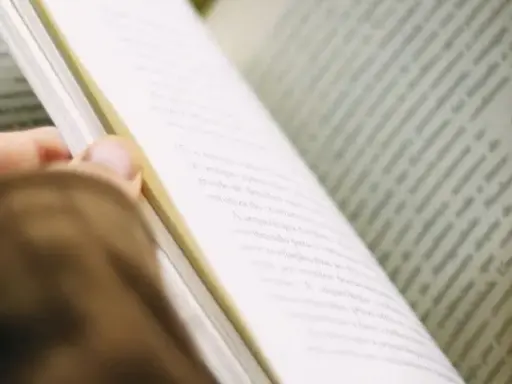 Czy cierpienie ma sens? Odkryj jego głębokie znaczenie w życiu
