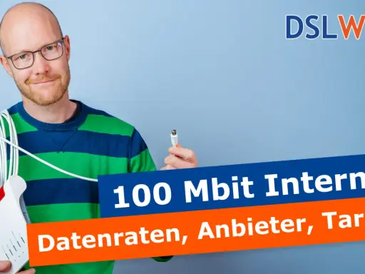 Mann mit Router und Kabeln fragt: sind 100 Mbits gut? Infos zu Tarifen und Anbietern.