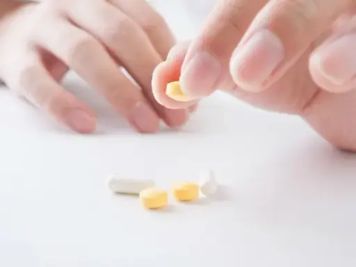 Peligros de la automedicación: ¿Son seguros tus fármacos sin receta?