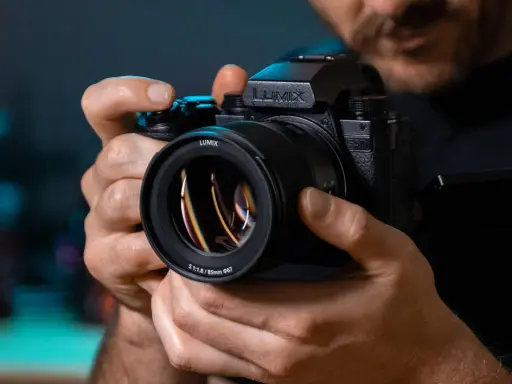 Lustrzanka Canon w 2026: Czy warto? Przewodnik zakupowy eksperta
