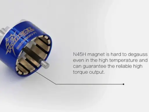 Blauer Elektromotor mit N45H-Magneten für hohe Drehmomentabgabe. Nützlich für eine Tabelle zu vor- und nachteile elektromotor.