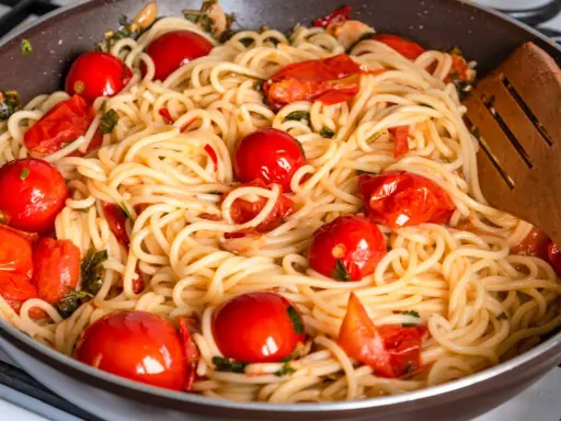 Spaghetti z rukolą: Obiad w 20 minut? Poznaj mój sekret!