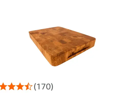 Massives Holzbrett aus Eichenholz, ideal für die Küche. Mit Griffmulden und einer robusten Oberfläche.