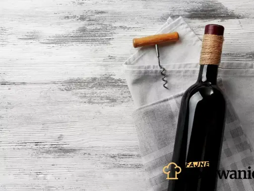 Otwórz wino: z korkociągiem, bez i gdy korek się złamie