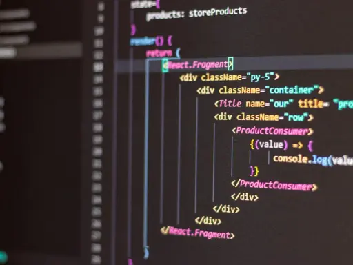 Gotowe skrypty JavaScript w React. Fragment renderuje listę produktów, każdy z konsolą logującą wartość.