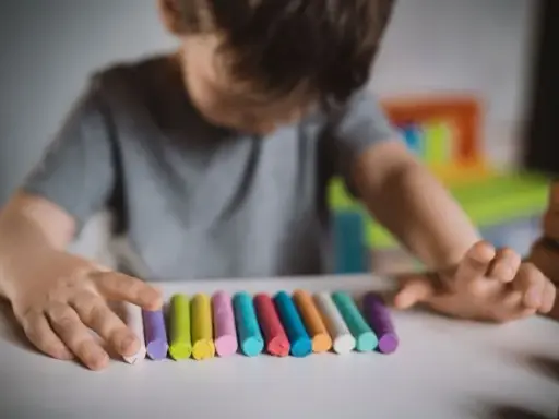 Zajęcia indywidualne dla ucznia z orzeczeniem – jak je zorganizować?