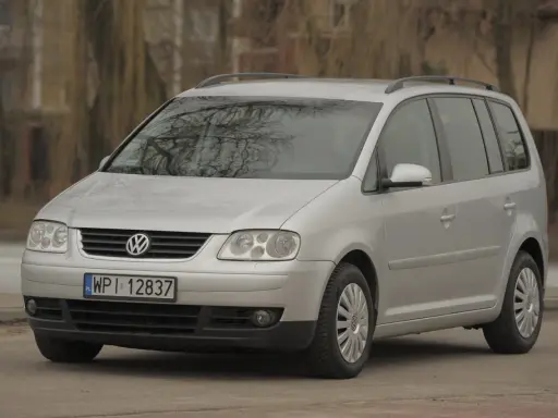 Ile litrów ma bak VW Touran 1.9 TDI? Zasięg i spalanie