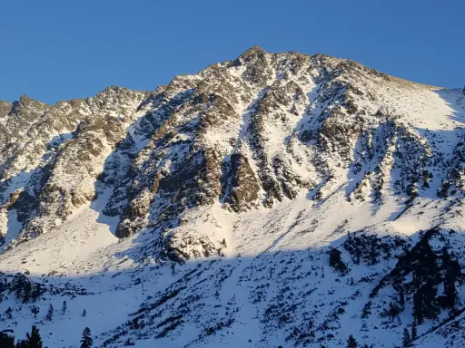 Tatry Słowackie: Zamknięte szlaki? Odkryj otwarte trasy i schroniska