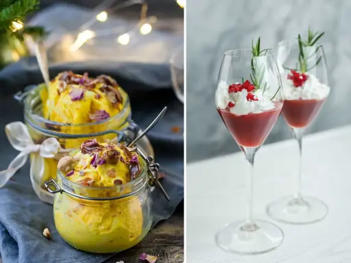 Två härliga desserter, en gul glass med nötter och rosenblad, perfekt för julafton, och två glas med röd kompott, grädde och granris.