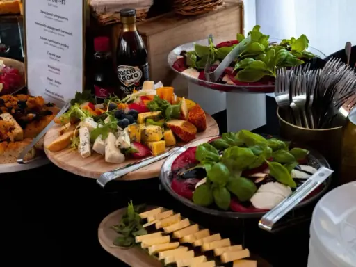 Niezapomniana Wigilia: Menu, przepisy, planowanie bez stresu