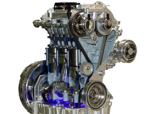 Przekrój silnika 1.0 Ecoboost z widocznym rozrządem. Sprawdź, jaki jest koszt wymiany rozrządu w tym modelu.