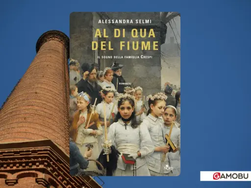 Copertina del romanzo "Al di qua del fiume" di Alessandra Selmi, con un gruppo di bambine in abiti bianchi. La storia, un riassunto della famiglia Crespi, è ambientata vicino a un imponente camino in mattoni.