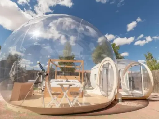 Hoteles burbuja: vive una experiencia única bajo las estrellas